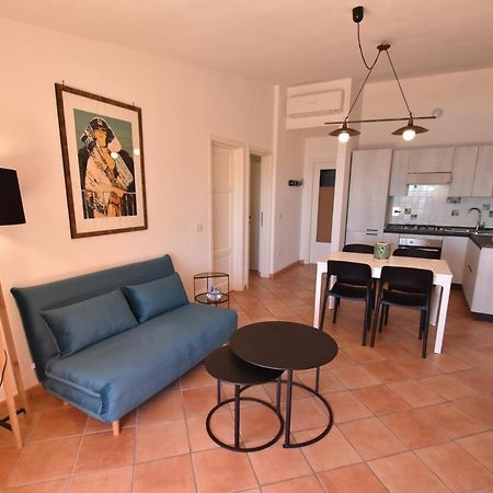 Ferienwohnung Route 25 - Cavoli - Vista Mare, Con Clima, Terrazza E Posto Auto Spiaggia di Cavoli Exterior foto
