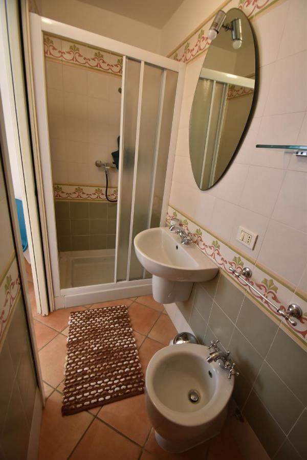 Ferienwohnung Route 25 - Cavoli - Vista Mare, Con Clima, Terrazza E Posto Auto Spiaggia di Cavoli Exterior foto